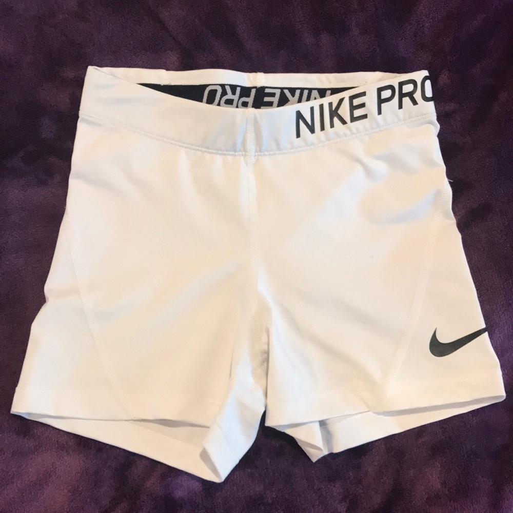 2.5" White Nike Pros